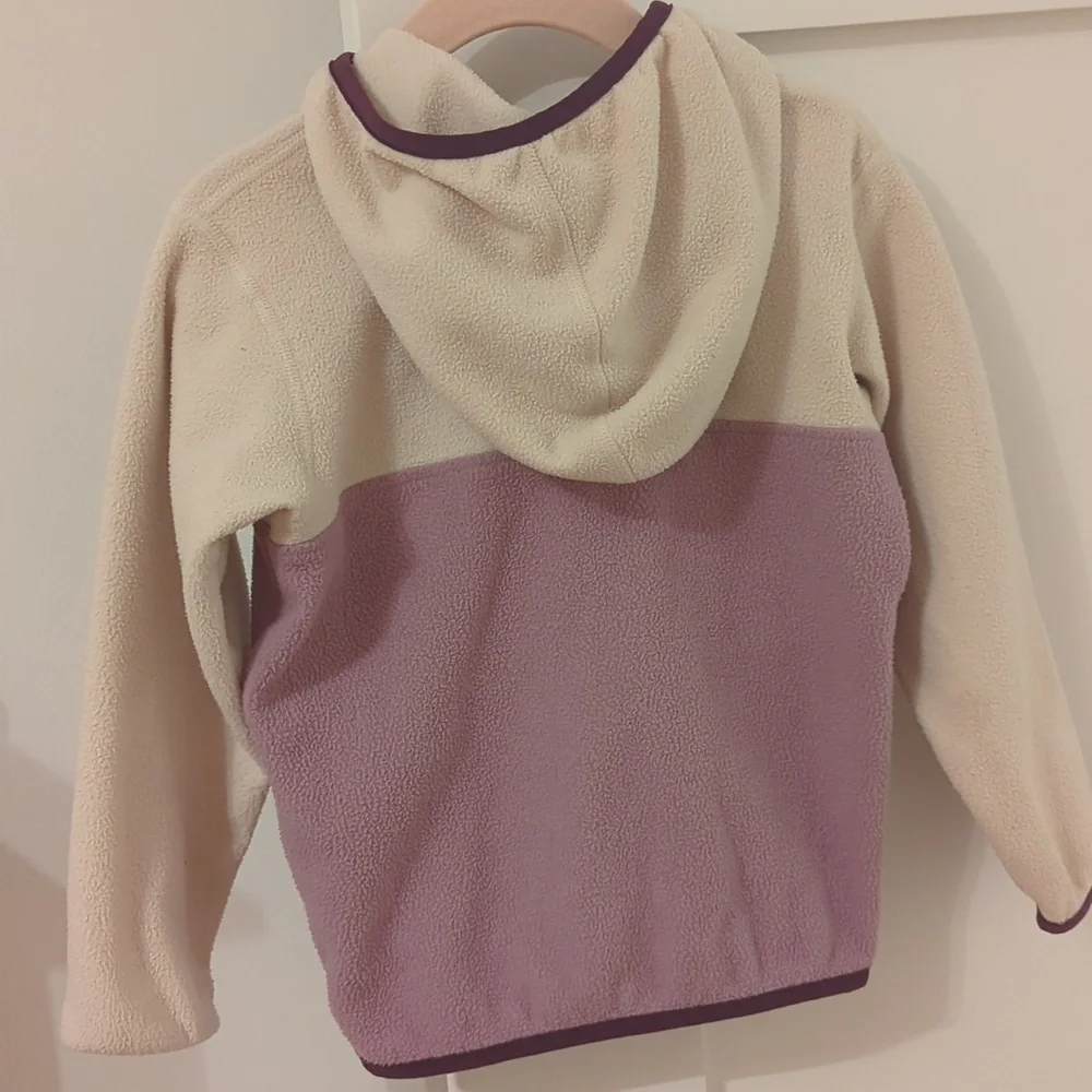 Patagonia Cream and Purple Fleece Jacket 3T - Picture 5 of 5